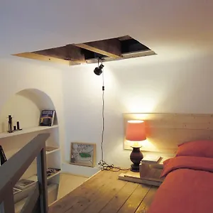 Appartement V12 Design, Milaan